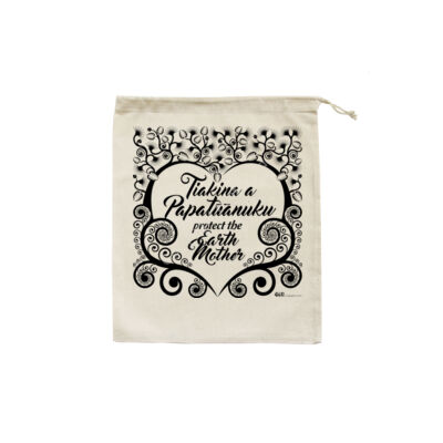 Papatuanuku - Christmas Eve Bag Thumbnail